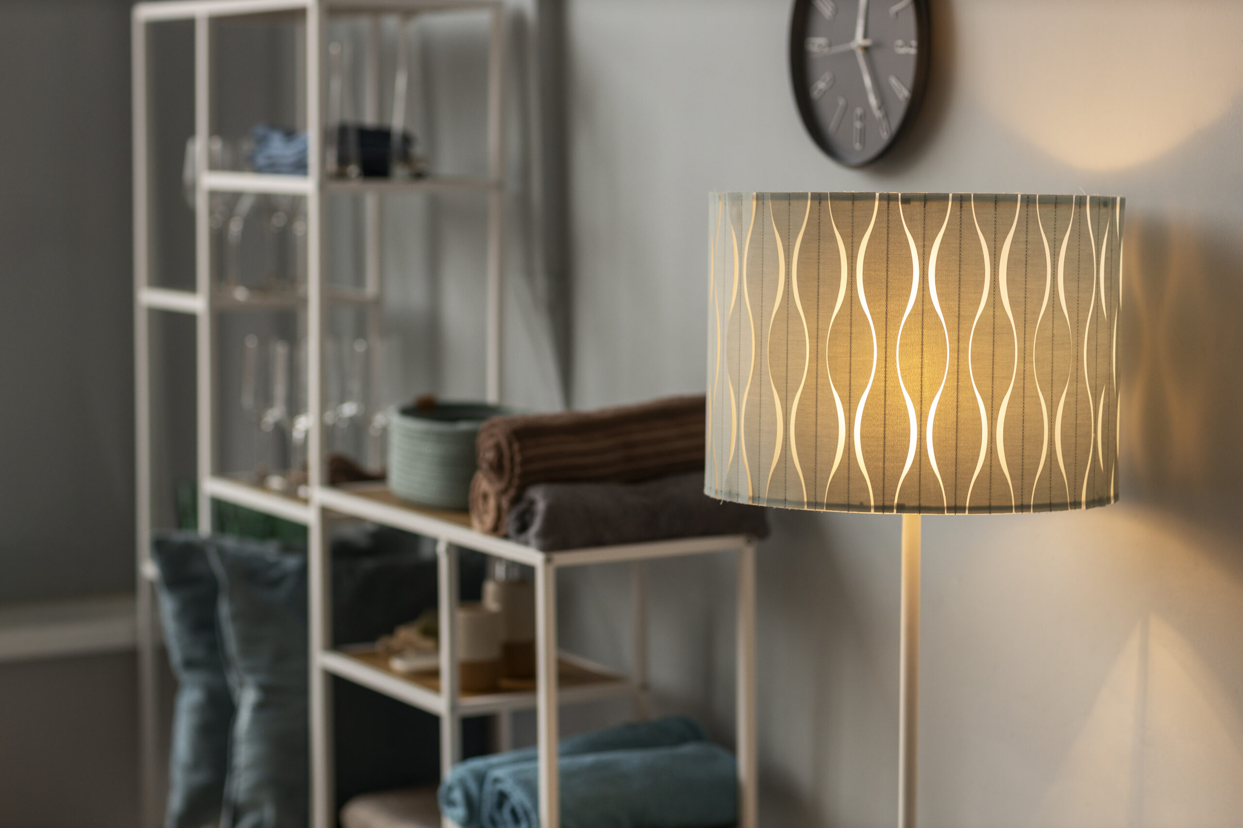 Lampe dans une pièce